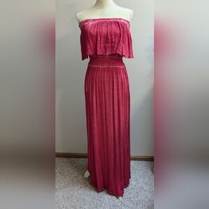 Rip Curl Strapless Maxi Dress Side Slits Smocked Waistline Size Medium Red